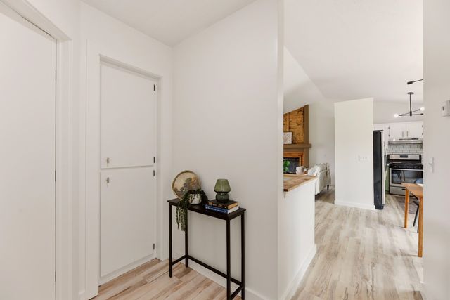8743 Ross, Valley Center, KS 67147