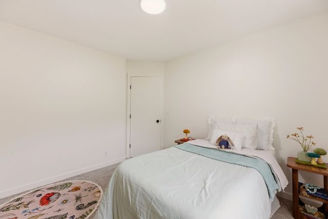 8743 Ross, Valley Center, KS 67147