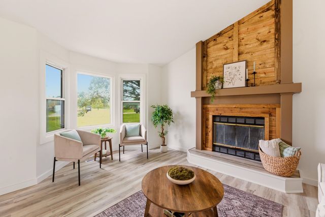 8743 Ross, Valley Center, KS 67147