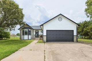 8743 Ross, Valley Center, KS 67147