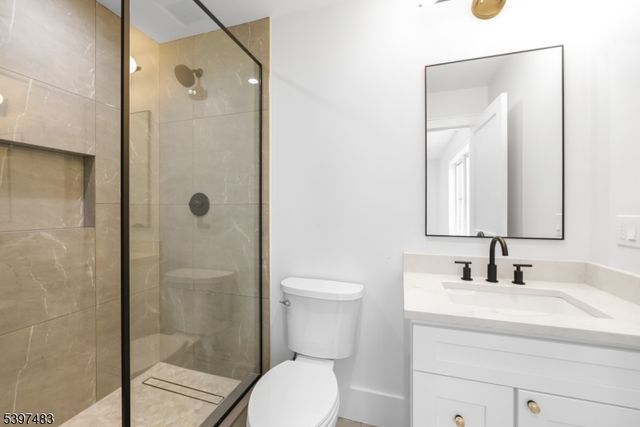 48 Grant Ave, East Hanover Twp., NJ 07936