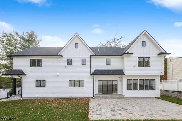 48 Grant Ave, East Hanover Twp., NJ 07936