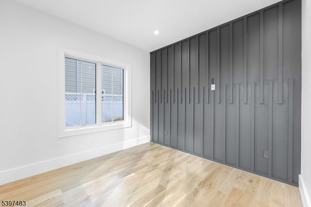 48 Grant Ave, East Hanover Twp., NJ 07936