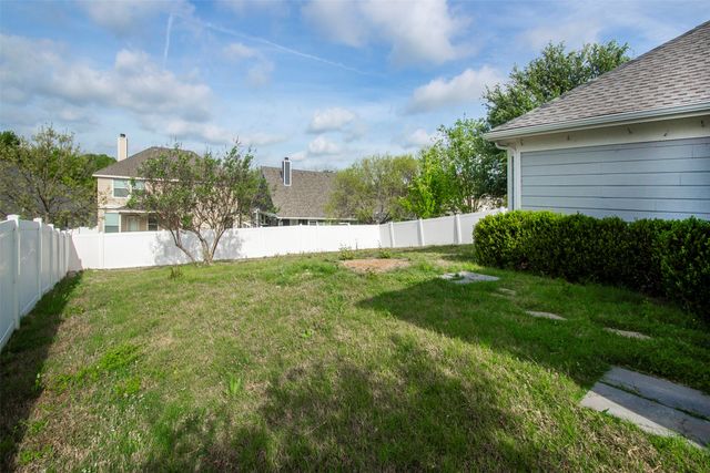 510 Creekside Drive, Anna, TX 75409