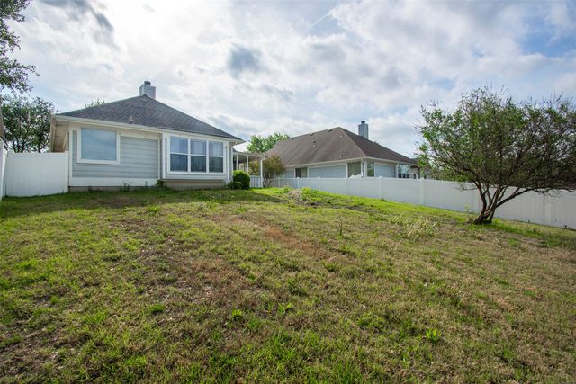 510 Creekside Drive, Anna, TX 75409