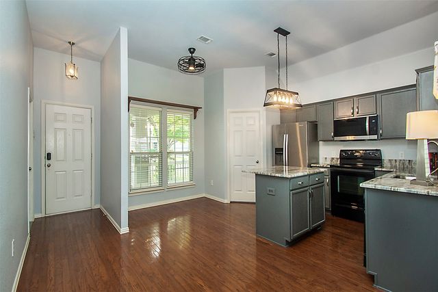 510 Creekside Drive, Anna, TX 75409