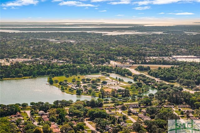 10 Lisa Drive, Savannah, GA 31406