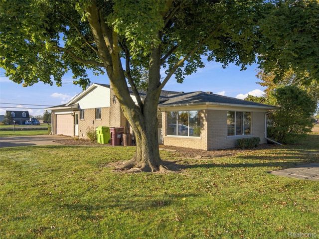 22275 29 Mile Road, Ray Township, MI 48096