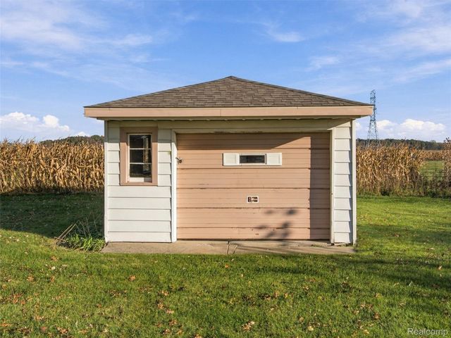 22275 29 Mile Road, Ray Township, MI 48096