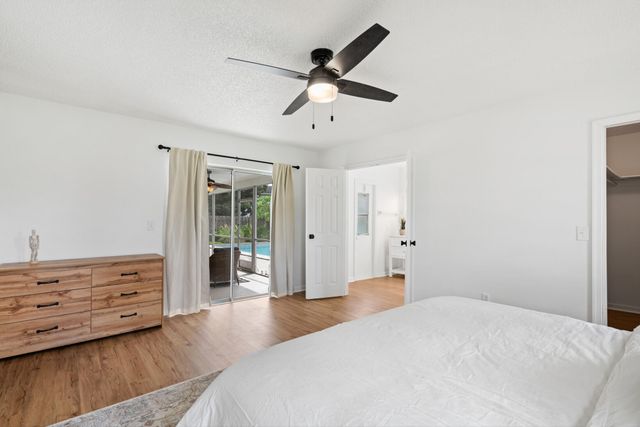 1019 Larch Way, Wellington, FL 33414