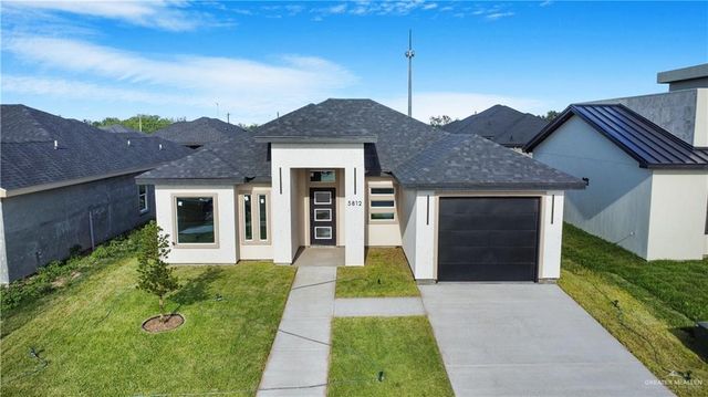 5812 N Gira Del Sol Street, Edinburg, TX 78542
