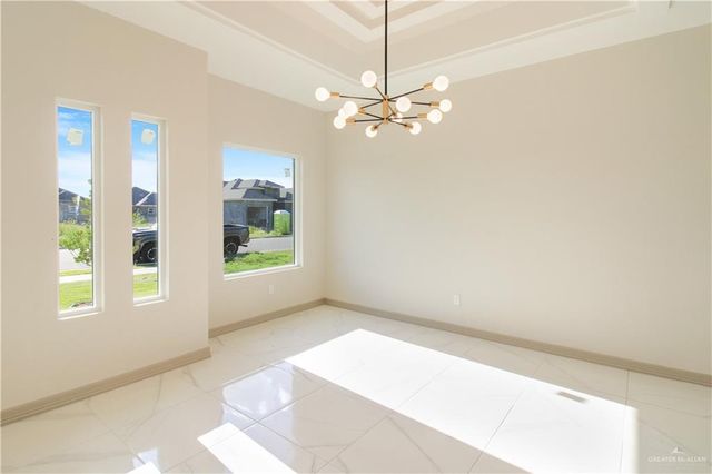 5812 N Gira Del Sol Street, Edinburg, TX 78542