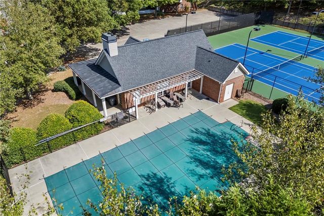 5977 Eagle Tiff Lane, Sugar Hill, GA 30518