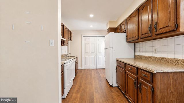 6332 BLACK HORSE PIKE, Mays Landing, NJ 08330