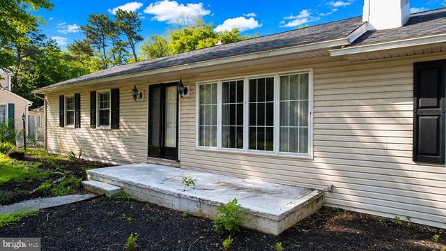 6332 BLACK HORSE PIKE, Mays Landing, NJ 08330