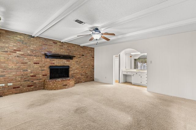 918 Saint Charles Court, Marlin, TX 76661