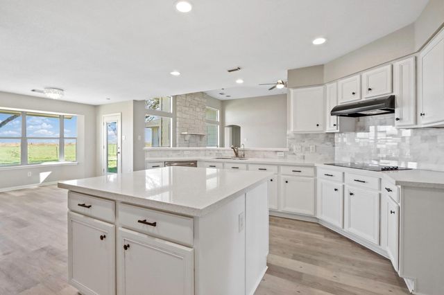 2445 Woods Road, Brookshire, TX 77423