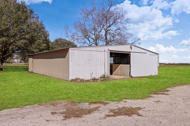 2445 Woods Road, Brookshire, TX 77423