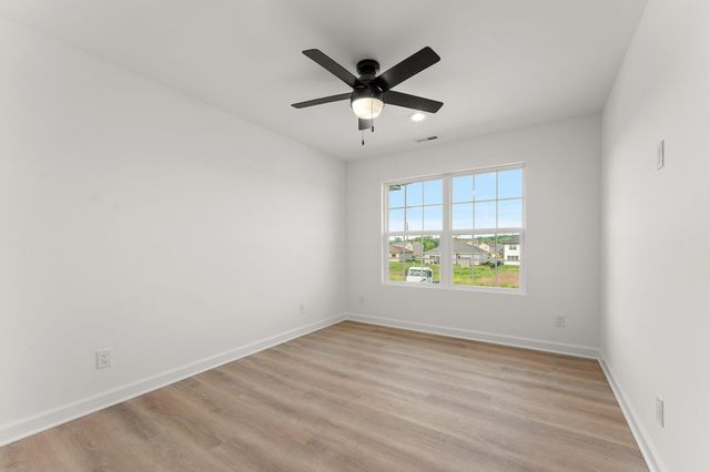 4427 W 77th Avenue, Merrillville, IN 46410