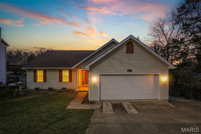 9367 E Vista Drive, Hillsboro, MO 63050