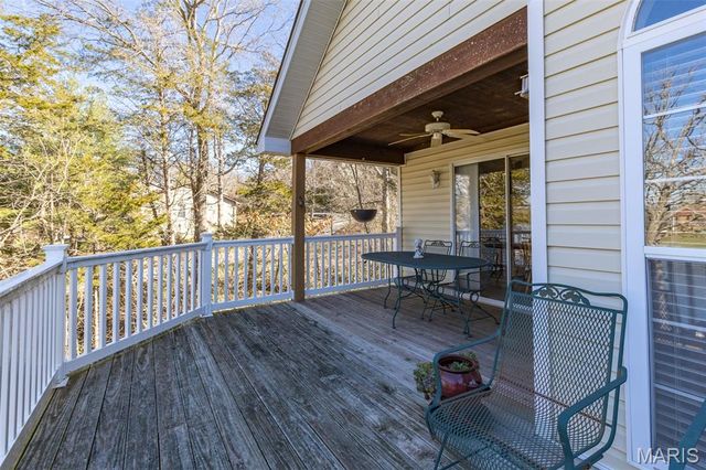 9367 E Vista Drive, Hillsboro, MO 63050