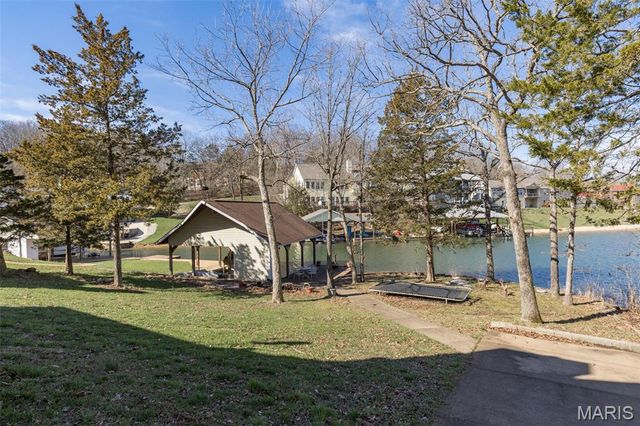 9367 E Vista Drive, Hillsboro, MO 63050