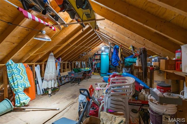 9367 E Vista Drive, Hillsboro, MO 63050