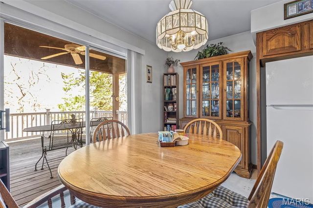 9367 E Vista Drive, Hillsboro, MO 63050