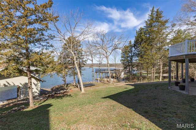 9367 E Vista Drive, Hillsboro, MO 63050