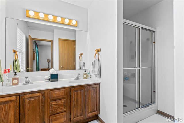 9367 E Vista Drive, Hillsboro, MO 63050