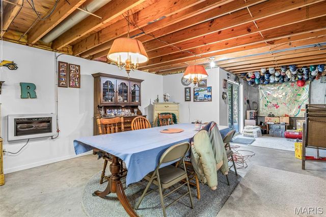 9367 E Vista Drive, Hillsboro, MO 63050