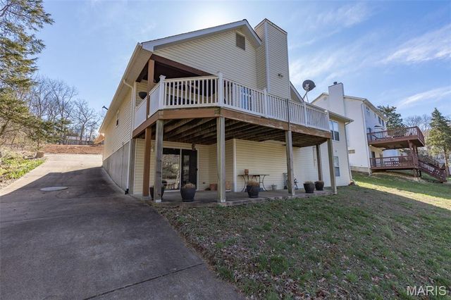 9367 E Vista Drive, Hillsboro, MO 63050