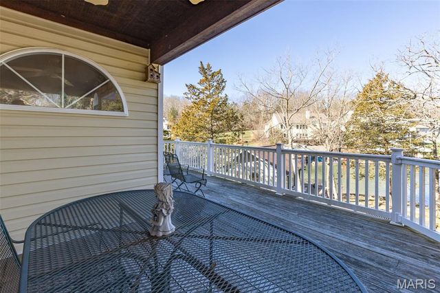 9367 E Vista Drive, Hillsboro, MO 63050