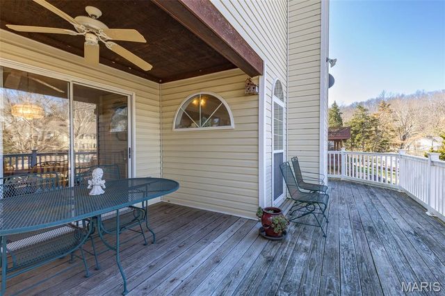 9367 E Vista Drive, Hillsboro, MO 63050