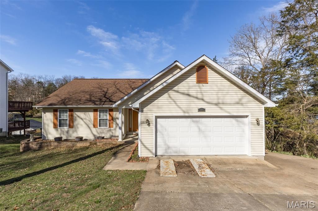 9367 E Vista Drive, Hillsboro, MO 63050