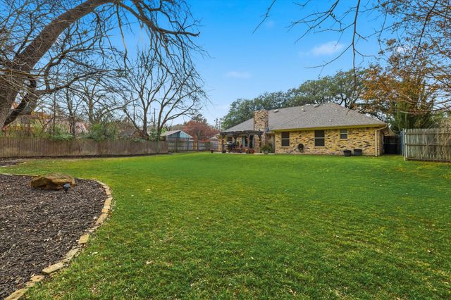 3104 Nottingham Drive, Denton, TX 76209