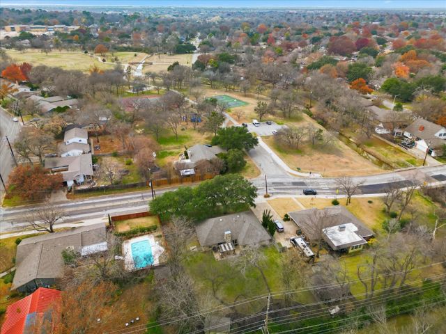 3104 Nottingham Drive, Denton, TX 76209