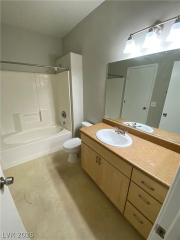 8250 North Grand Canyon Drive 2013, Las Vegas, NV 89166