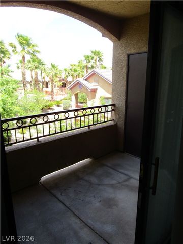 8250 North Grand Canyon Drive 2013, Las Vegas, NV 89166