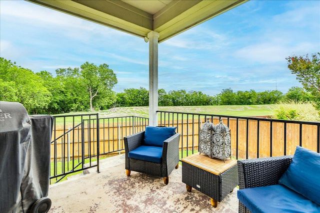 2061 Genesta DR, Buda, TX 78610