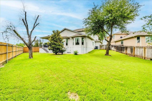 2061 Genesta DR, Buda, TX 78610