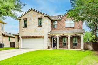 2061 Genesta DR, Buda, TX 78610