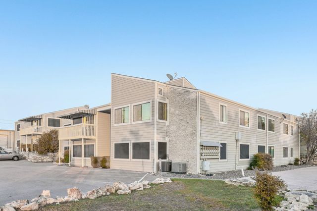 5801 Thunderbird ST A-11, Lago Vista, TX 78645