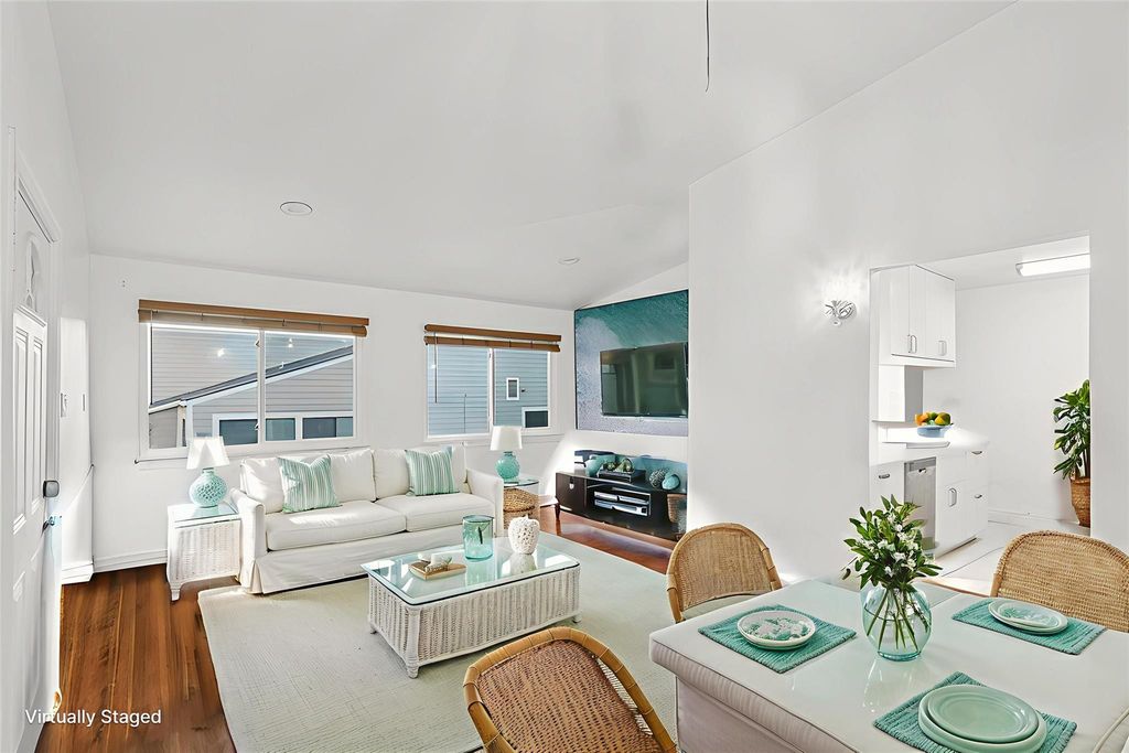 5801 Thunderbird ST A-11, Lago Vista, TX 78645