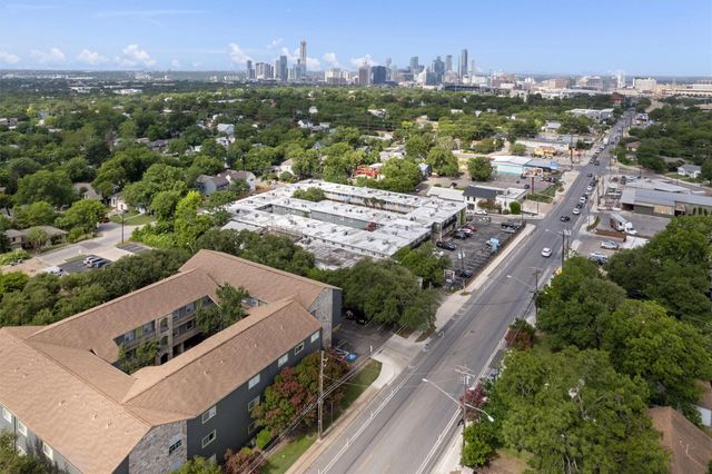 2401 Manor RD 236, Austin, TX 78722