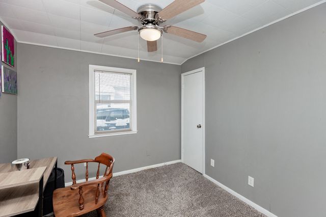 1536 Royer Street, Des Moines, IA 50316