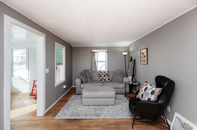 1536 Royer Street, Des Moines, IA 50316