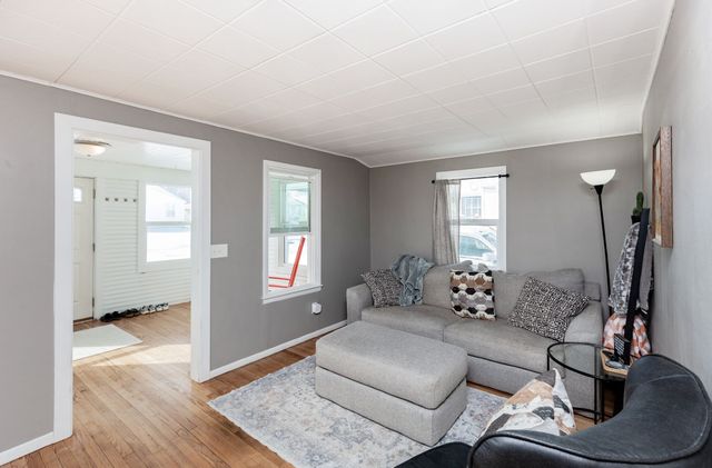 1536 Royer Street, Des Moines, IA 50316