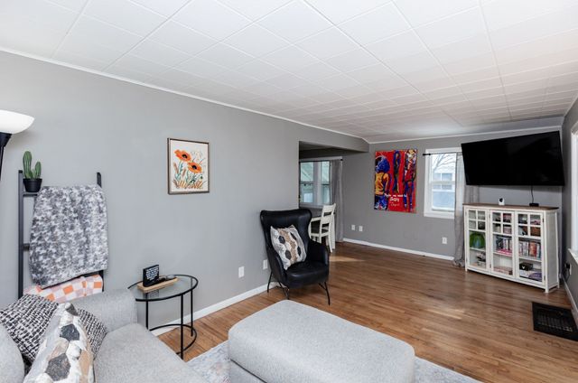 1536 Royer Street, Des Moines, IA 50316