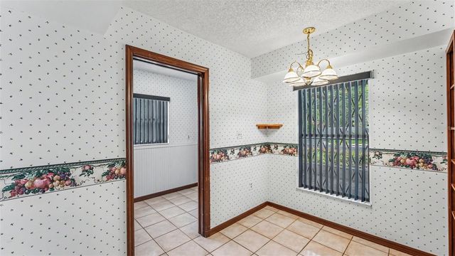 633 VICTORIA SQUARE LANE, Lakeland, FL 33813